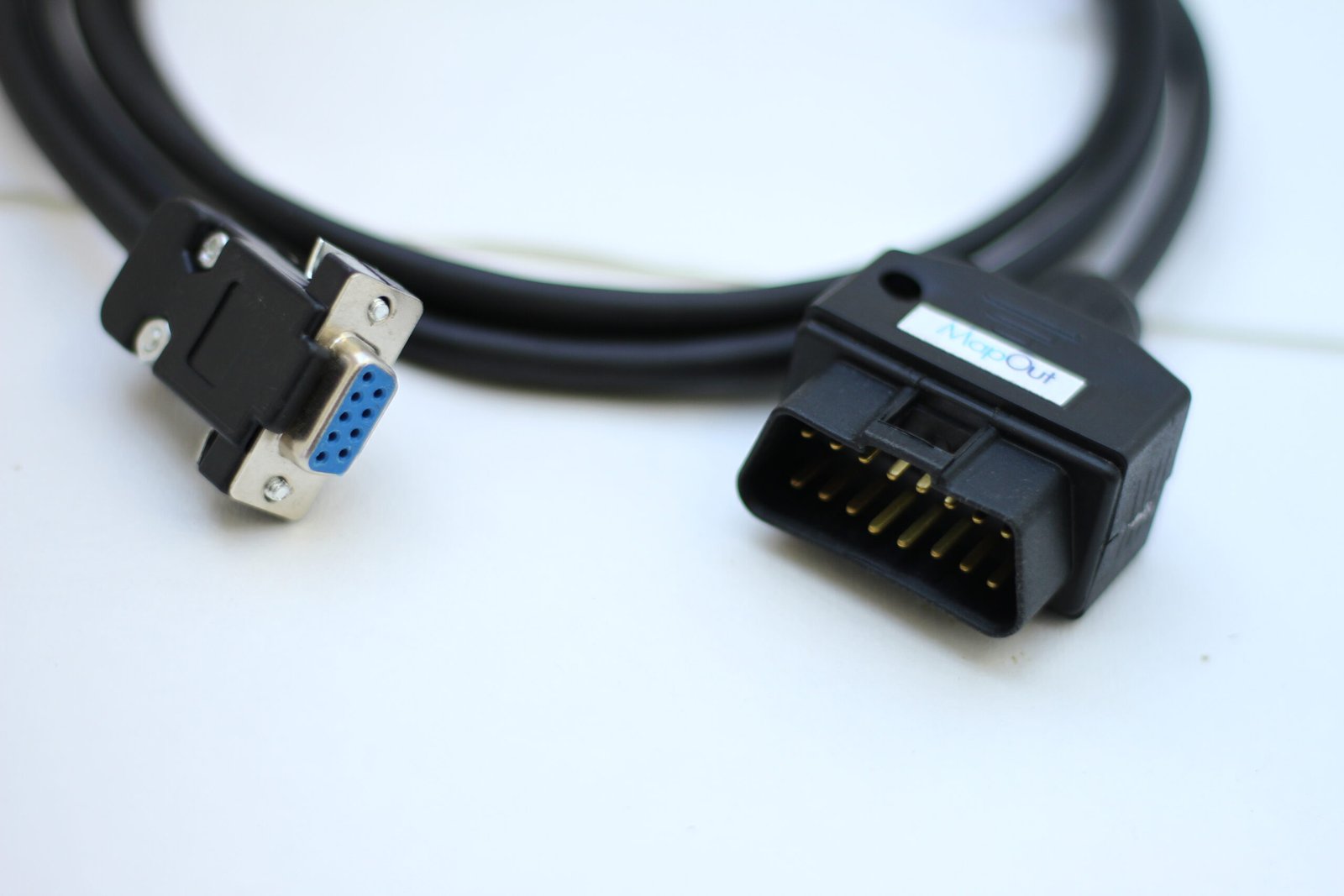 Universal Obd2 cable to Db9 Cable Assembly D-Sub09 - Image 4