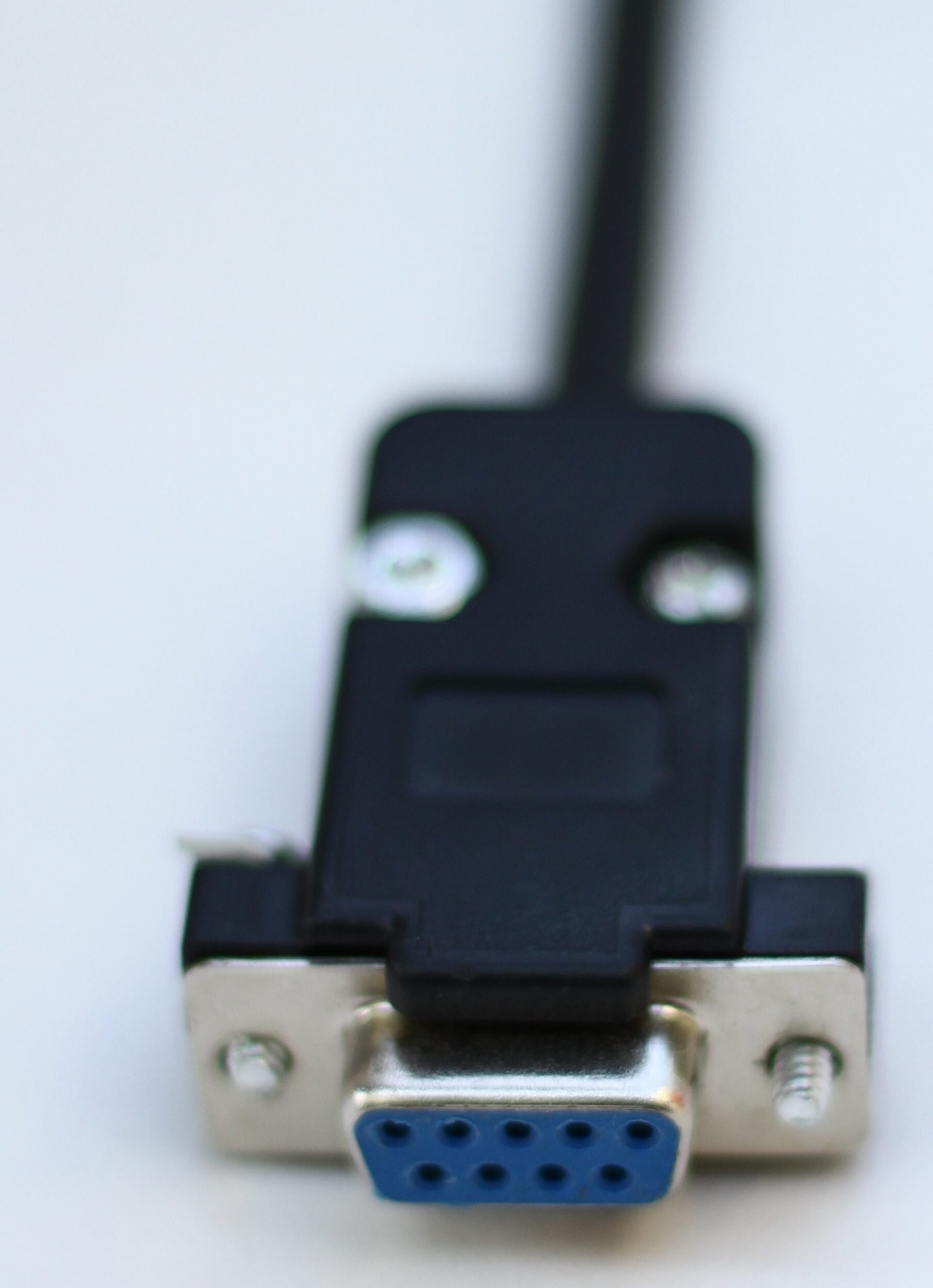 Universal Obd2 cable to Db9 Cable Assembly D-Sub09 - Image 9