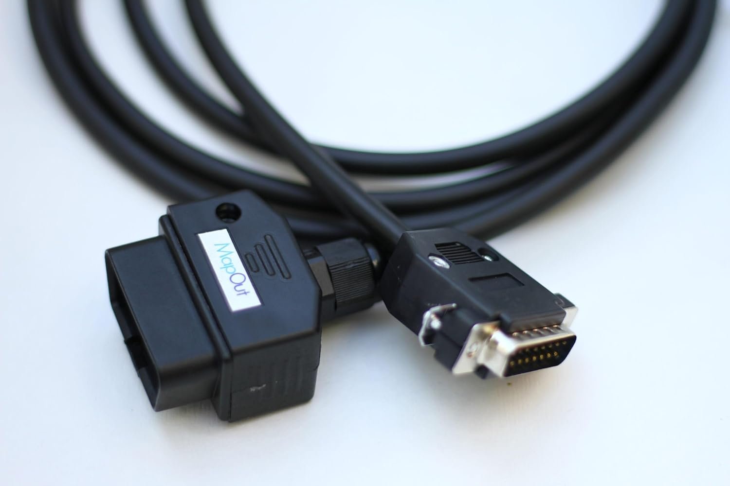 SMPL012 Force Motors Garuda-ll OBD-II 16 Pin Male to DB-15 Male Diagnostic Cable - Image 4
